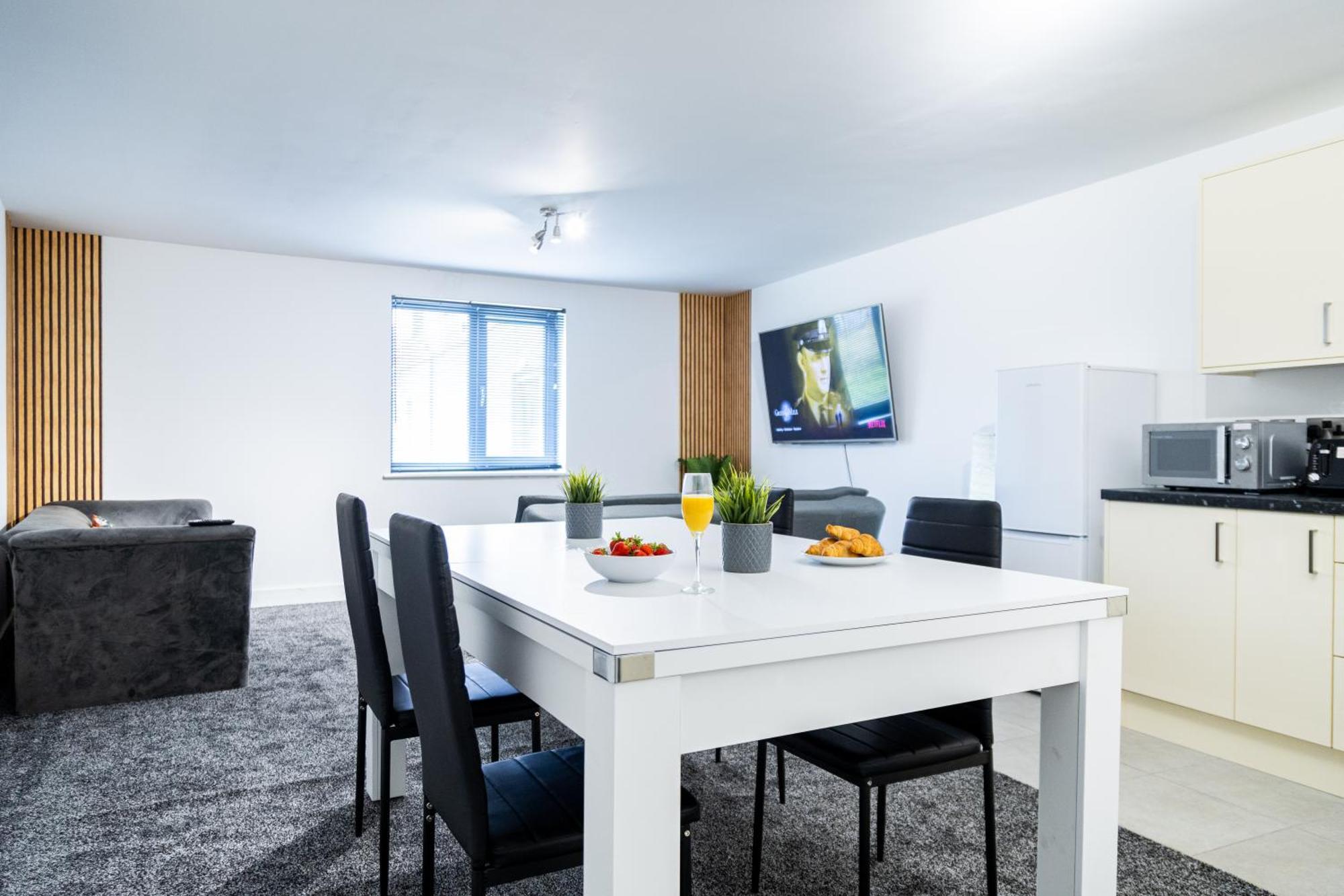 Spacious Ground Floor Apt Near Old Trafford Stadium Manchester Exterior photo